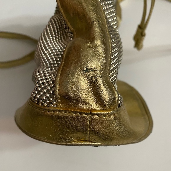 Vintages Whiting and Davis International Bucket Drawstring evening Gold bag - Picture 15 of 16